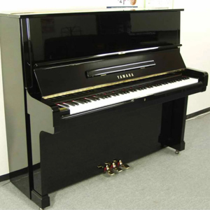 Đàn Piano Yamaha U2M