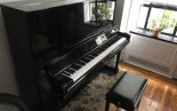 Đàn Piano Yamaha UX1