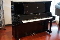 Đàn piano Yamaha UX50BL