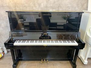 Đàn Piano Yamaha UX50BL