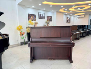 Đàn Piano Yamaha W102 (W102B)