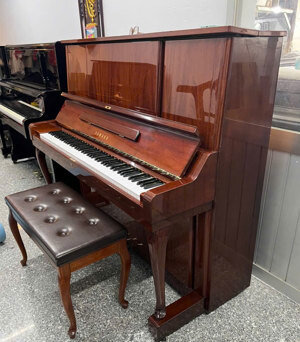 Đàn Piano Yamaha W106B