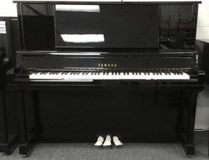 Đàn piano Yamaha YUX