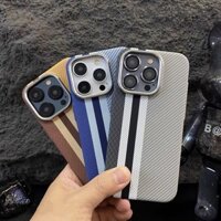 Dành Cho Từ Kết Cấu Sợi Carbon Ốp Lưng Điện Thoại iPhone 15 / 14 / 13 / 12 Pro Max Mờ Cổ Điển Sọc Chống Sốc Vỏ Cứng Thân Thiện Với Da Vỏ Bảo Vệ Mỏng