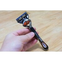 Dao cạo râu Gillette 5 lưỡi mới nhất hiện nay - Công nghệ quay 4 chiều