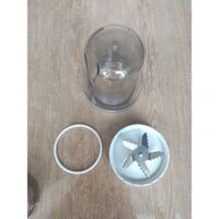 Dao sinh tố kèm ron  tặng kèm cốc nhỏ máy xay sinh tố Philips  HR2108