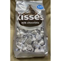 (Date 11/2022)Kẹo socola Hershey's Kisses Milk Chocolate gói 1.58Kg của Mỹ