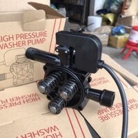 Đầu bơm áp lực máy rửa xe mini kèm rơ le