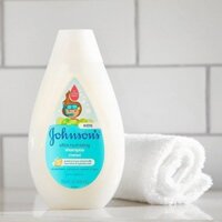 DẦU GỘI DƯỠNG ẨM VITAMIN B5 DÀNH CHO TRẺ EM JOHNSON'S ULTRA-HYDRATING KIDS' SHAMPOO WITH PRO-VITAMIN B5 400ml (Mỹ)