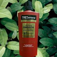 DẦU GỘI TRESEMMÉ KERATIN SMOOTH 640G GIÚP TÓC SUÔN MƯỢT CẢ NGÀY VÀO NẾP CHUẨN SALON