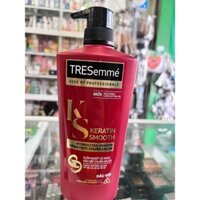 dầu gội tresemme xuôn mềm vào nếp màu đỏ 640g và màu xanh phục hồi hư tổn  hàng công ty shop đảm bảo hàng chính hãng