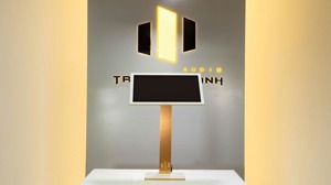 Đầu karaoke liền màn hình BTE E688