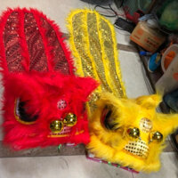 Đầu lân sư tử loại đẹp có đuôi ,có đèn nhấp nháy - HN4