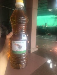 Dầu mè đen (dầu vừng đen) Nguyên Chất Tự Ép Tại Nhà 1lit