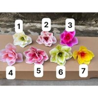 Đầu mộc lan cao su trang trí oản, giỏ quà tết(Giá 5 bông)