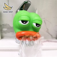 Đầu nối dài gắn vòi nước rửa tay cho bé hình ếch xanh Pepe sad frog voz siêu bựa