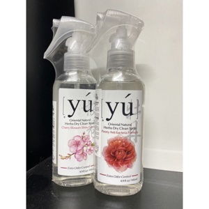 Dầu tắm YÚ Cherry Blossom Shine Formula (hoa anh đào) - 400ml, dành cho chó mèo