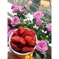 Dâu tây sấy lạnh Đà Lạt