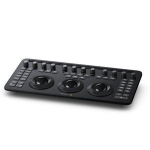DaVinci Resolve Micro panel