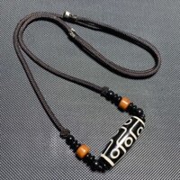 Dây chuyền hạt Dzi chín mắt bằng đá mã não Tây Tạng cho nam và nữ, mặt dây chuyền hạt Phật giáo phong cách Tây Tạng đa năng, phụ kiện dây chuyền áo len dân tộc