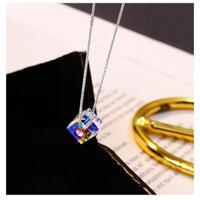 Dây chuyền kèm mặt pha lê swarovski khối vuông lập phương ánh sáng aurora