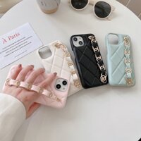 Dây chuyền kim loại da dây đeo cổ tay vòng tay CC Thương hiệu thời trang logo Girls Business Casual Ốp điện thoại cho iphone16promax 16 15 14 13 12 11 Pro Max 16plus case
