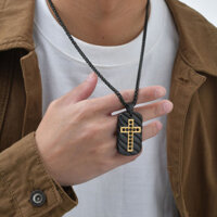 Dây chuyền mặt dây chuyền hình chữ thập bằng thép không gỉ dành cho nam, Dây chuyền Zircon màu đen sóng đánh bóng ánh sáng thời trang Trang sức mỹ