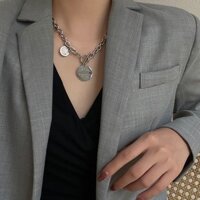 Dây chuyền mặt tròn chữ Love  – phong cách Hàn Quốc trẻ trung năng động cá tính