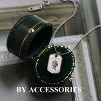 Dây chuyền nữ unisex titan mặt chữ nhật nhỏ khắc hình nữ hoàng Elizabeth không gỉ (Mặt sau trơn khắc theo yêu cầu)