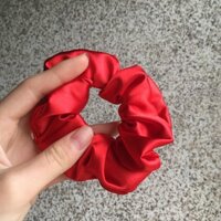 Dây cột tóc scrunchies dễ thương - Đỏ - satin