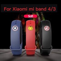 Dây đeo đồng hồ Silicone bán Avengers Marvel phim anh hùng Cho Xiaomi Mi Band 4 3 Vòng Tay Dây Đeo Miband 3 4 băng cổ tay