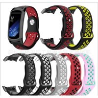 Dây đeo thay thế cho Samsung Gear FIt 2 và Fit 2 pro