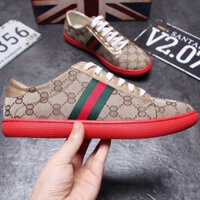 (đây là giá của một đôi chân duy nhất, bạn cần phải mua hai chân để vận chuyển)913 2022 giày vải cao cấp dòng gucci 1977 cho nam và nữ với xu hướng ren, đế phẳng, bảng kết hợp đầy đủ CE8F