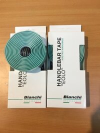 Dây quấn mút xốp BIANCHI có hộp trắng- Xanh (Chiếc)