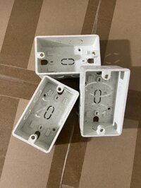 Đế âm đơn, hộp âm tường ổ cắm, công tắc, kích thước 10 x 6 x 4 Dvcom