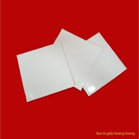 ĐỂ BÁNH KEM HÌNH VUÔNG MÀU TRẮNG CÁN MÀNG OPP BÓNG SIZE 32.5*32.5 SỐ LƯỢNG 50 TẤM