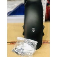 DÈ CHẮN BÙN BÁNH SAU NVX CHÍNH HÃNG YAMAHA.
