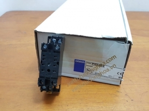 Đế rơ le trung gian Omron PYFZ-08-E