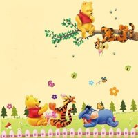 DECAL DÁN TƯỜNG GẤU POOH VUI CHƠI