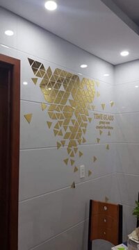 Decal mica tam giác sao rơi