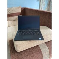 Dell Latitude 7390 8th Gen Core I7 8650U 1.9Ghz/Ram 8 Gb/SSD 256G/13.3″ Full HD IPS Touch (1920×1080) Máy đẹp