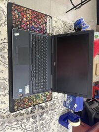 Dell Precision 7510 - i7 6820HQ/8/128/ Full ips/ cam led vân / VGA Quadro M2000M 4GB/ pin OK