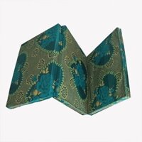 Đệm mút xốp  dày 5cm( có 2 loại kích thước ngang 0.8m 1m và 1,2m cho khách hàng lựa chọn)