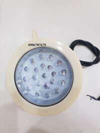 ĐÈN 4 MÀU ĐẶT DƯỚI NƯỚC VỎ NHỰA