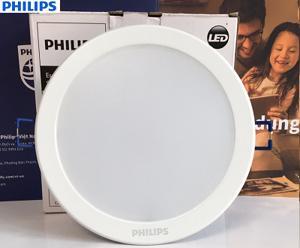 Đèn âm trần LED vuông Philips DN027B LED6 L100 7W