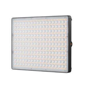 Đèn Aputure Amaran P60c