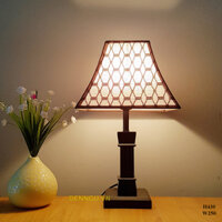 Đèn bàn chân vuông DB04-023