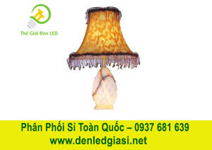 Đèn bàn đá BD-627