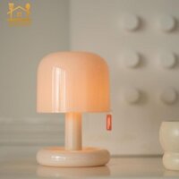 Đèn bàn đầu giường Chiếu sáng Quà sinh nhật sáng tạo Đèn ngủ USB Trẻ em Hoàng hôn Đèn bàn Quà tặng