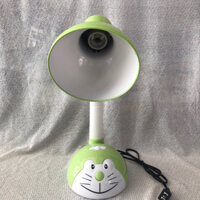 Đèn bàn Đôremon, xoay 360 độ, choá nhôm, đui đèn bằng sứ,  an toàn cho bé, thân thiện môi trường, có sẵn bóng đèn